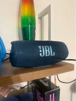 JBL Charge 5