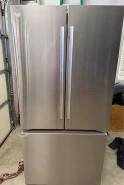 LG 33” Refrigerator