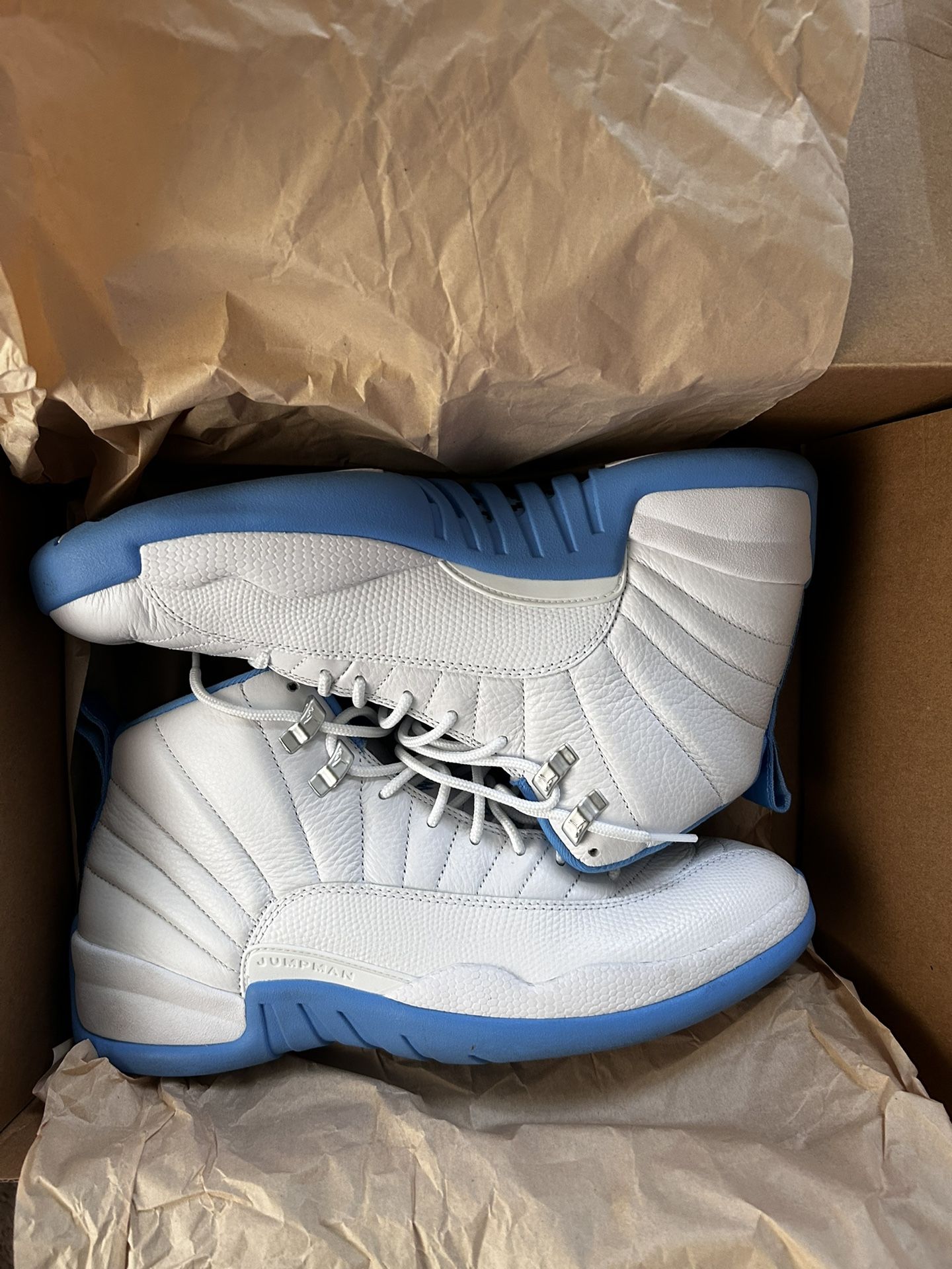 jordan 12 university blue