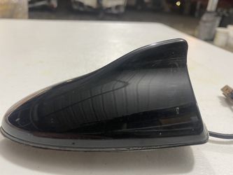 INFINITI G37 ANTENNA