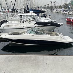 2006 Sea Ray 220