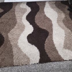 Living Room Rug From Ashley furniture 5×7