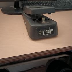 Dunlop Cry Baby Wah Guitar Pedal