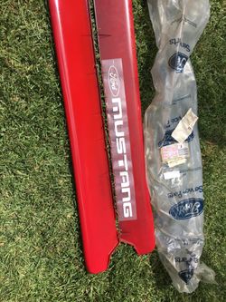 Mustang 1985 Mouldings