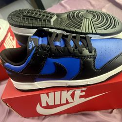Size 9M/10.5W-Hyper Royal/Black Nike Dunk Low Retro
