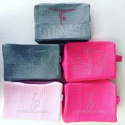 Kids toiletry bag NEW