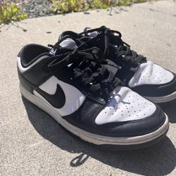 Nike Panda Dunks (size: 7.5)