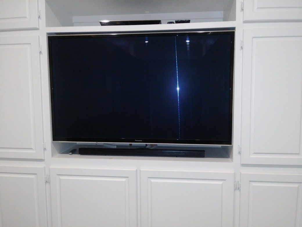 2013 Panasonic 57 inch flat screen TV plasma