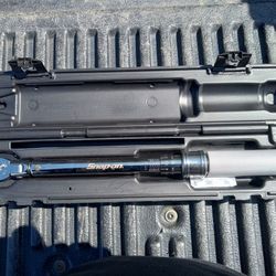  Snap-On 3/8" Drive SAE Adjustable Click-Type Flex-Head Torque Wrench (5-75 ft-lb)