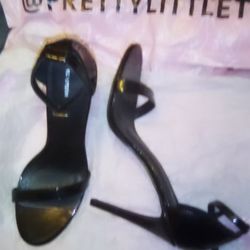 Black Stiletto Heels. Size8