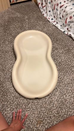Keekaroo Peanut Diaper Changing Pad