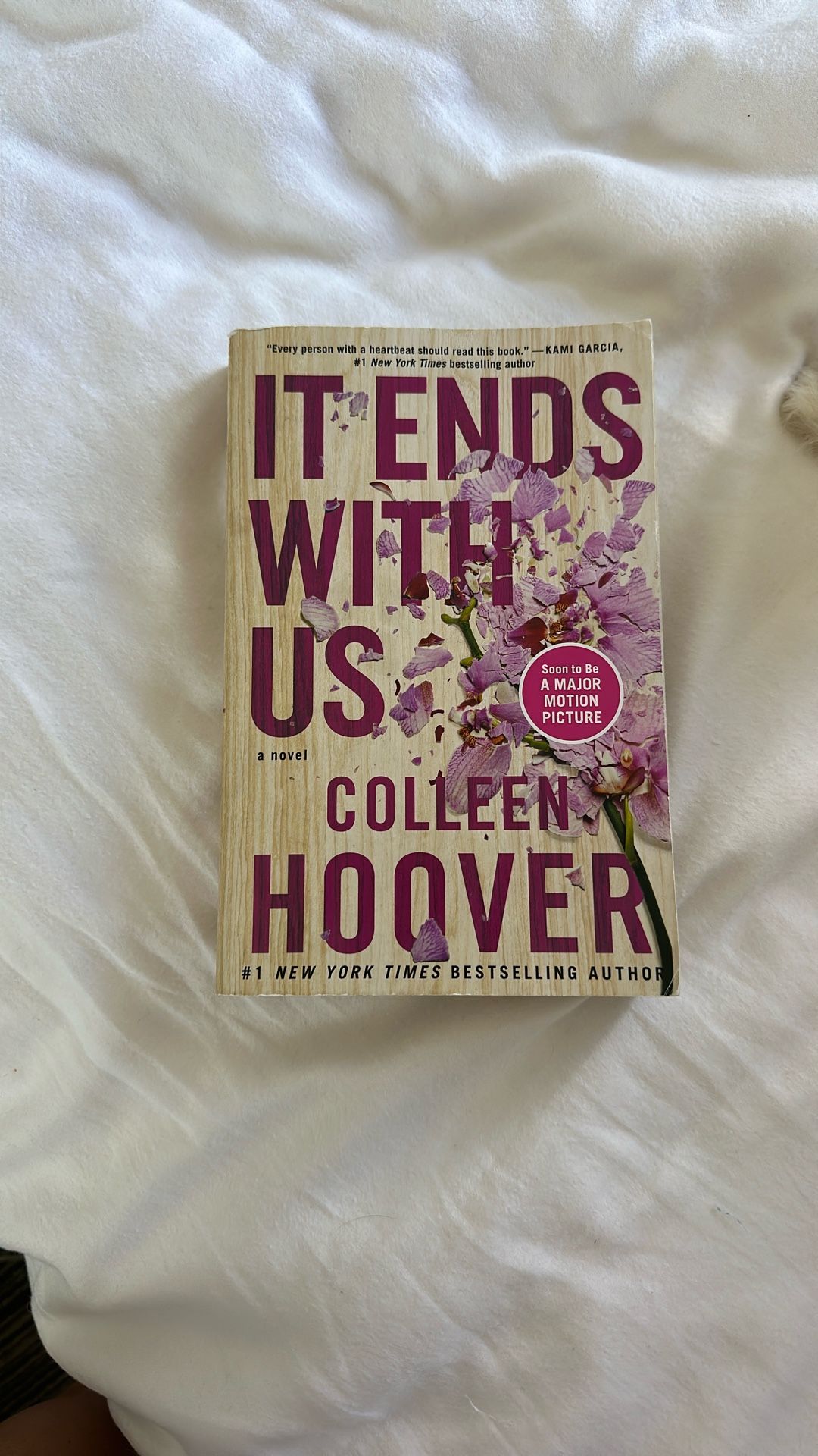 Book -It Ends With Us By Colleen Hoover