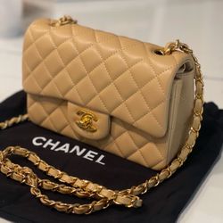 Luxury Designer Purse Handbag - New 