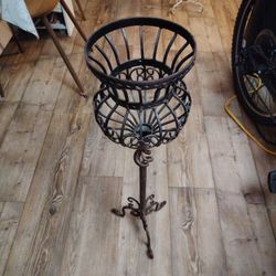 Vintages Plant Stand