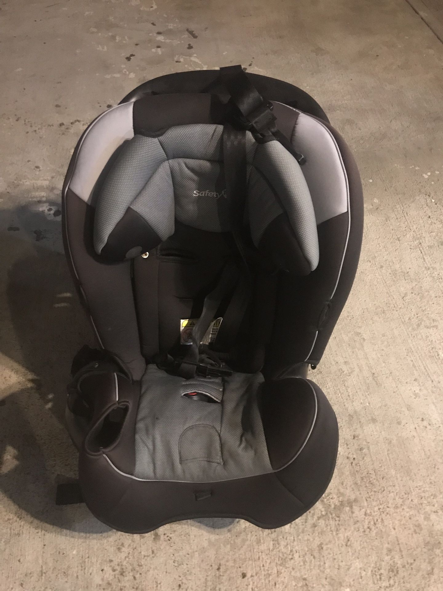 Free baby car seat