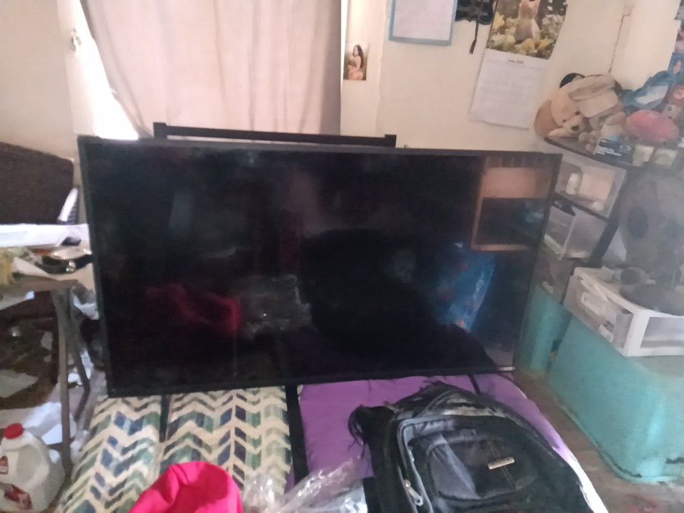 Vizio 39 Inch TV Flat With Remote
