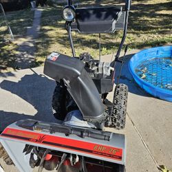 Yard Machines 26" 8hp Snow Blower 