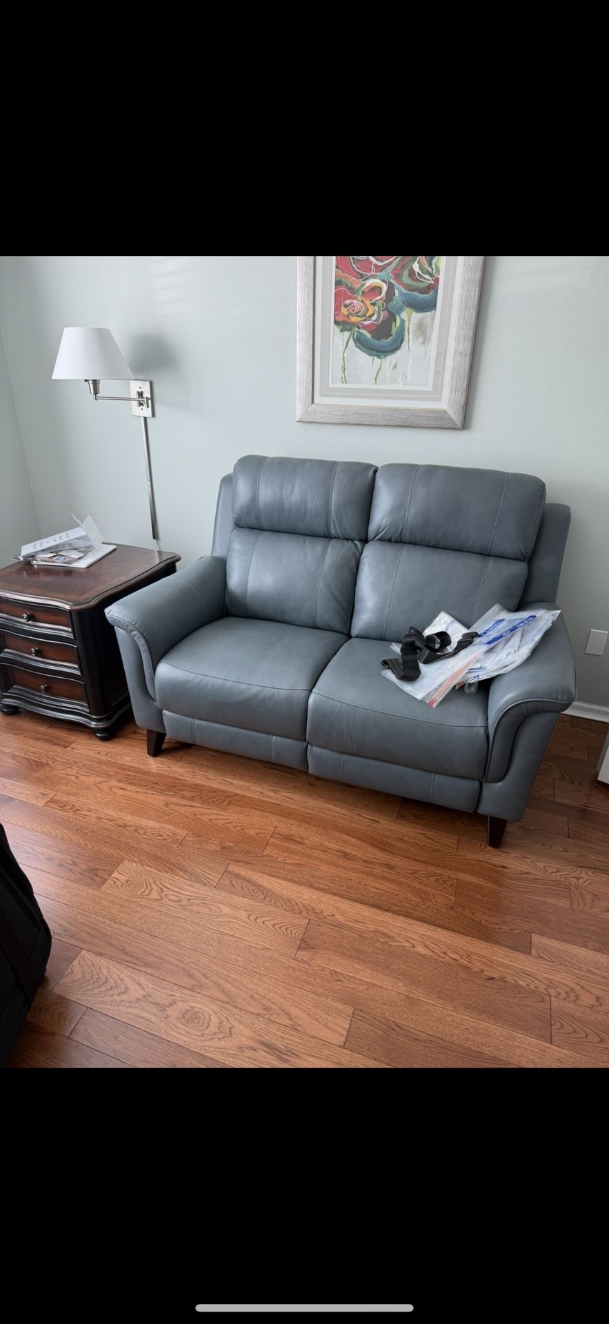 DOUBLE POWER RECLINER LOVESEAT, $300