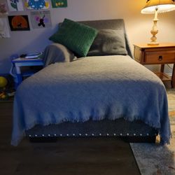 2  Cushion+ Chez Lounge Couch W/ pillows& Sofa covers