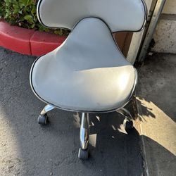 Pedicure stool