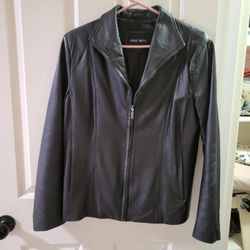 Black Leather Jacket (L) Nine West