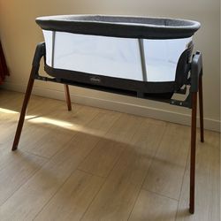 Chicco 3-in-1 LullaGlide Bassinet