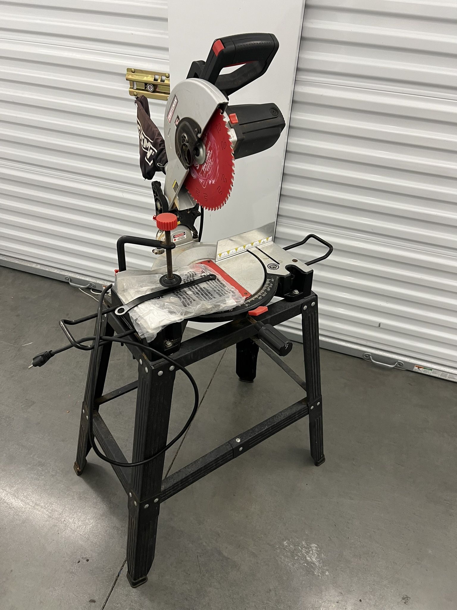Craftsman 10” Miter saw w/ stand 