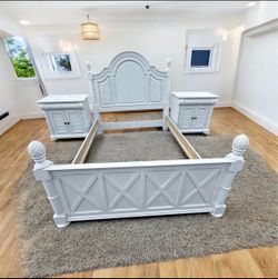 White Set ( available King and Queen size