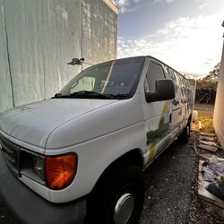 2006 Ford E250