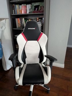 AKRacing Gaming Chair