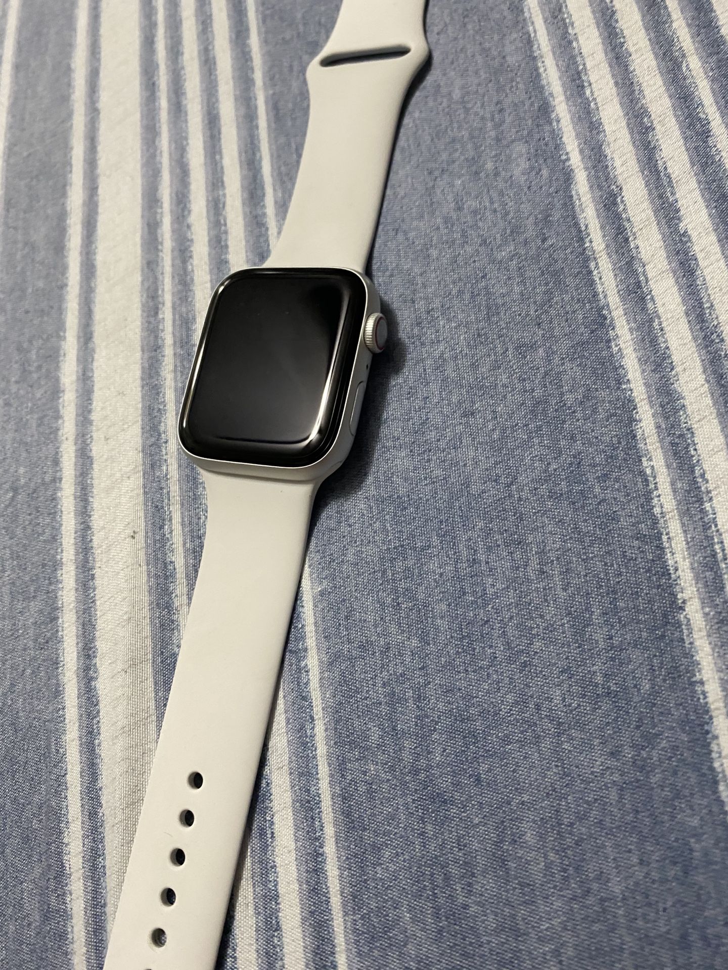 Apple Watch serie 4 ,44mm from sprint