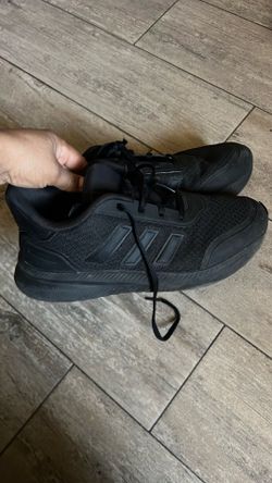 Adidas men’s size 6 1/2