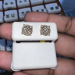 ROSE GOLD CHOCOLATE VS CIRCLE EARRINGS 