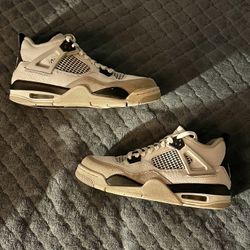 Air Jordan 4 Millitary Black (Grade School)