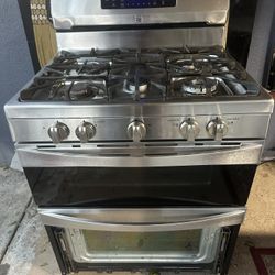 Range / Double Oven / Range