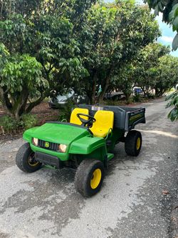John Deere gator tx