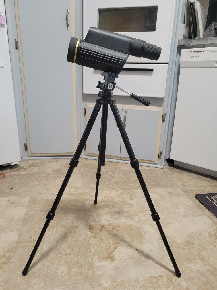Leopold Binocular W/tripod 