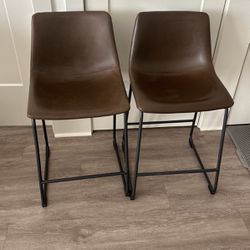 Comfortable Counter Stools 