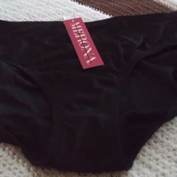 Womens Black Bathing Suit 
Bikini Bottoms Size Large Target
Merona Brand New w tags
