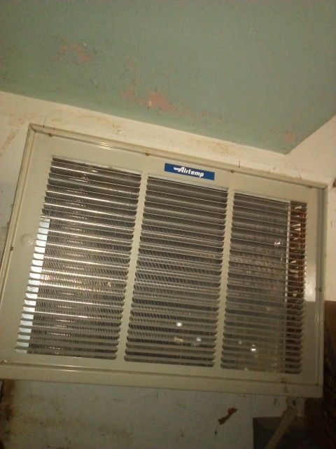 Large Window Unit..