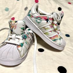  Adidas Primegreen Superstar Multicolor Floral **Girl Toddler Size 5K** $25