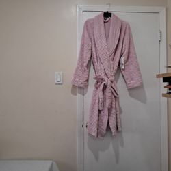Tahari Women's Robe Pink