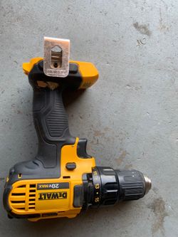 Dewalt.