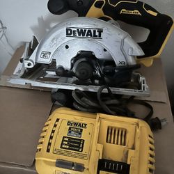 Dewalt Circular Saw 