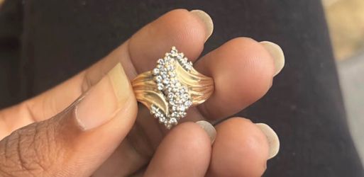 Gold Diamond Ring