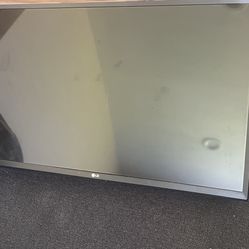 LG 32” inch TV 