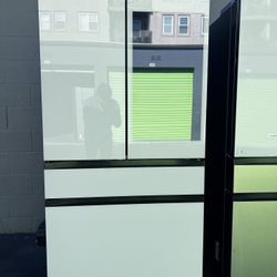 Samsung Bespoke 23 cu. ft. Counter Depth 4-Door French Door Refrigerator in White Glass with AI Family Hub+