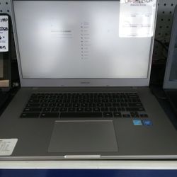 COMPUTER LAPTOP SAMSUNG, MODEL:XE350XBA