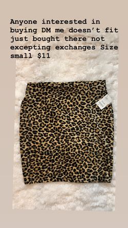 Leopard skirt Brand New Small (PICK UP ONLY)