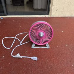 Chillout 6.5" USB Desk Fan